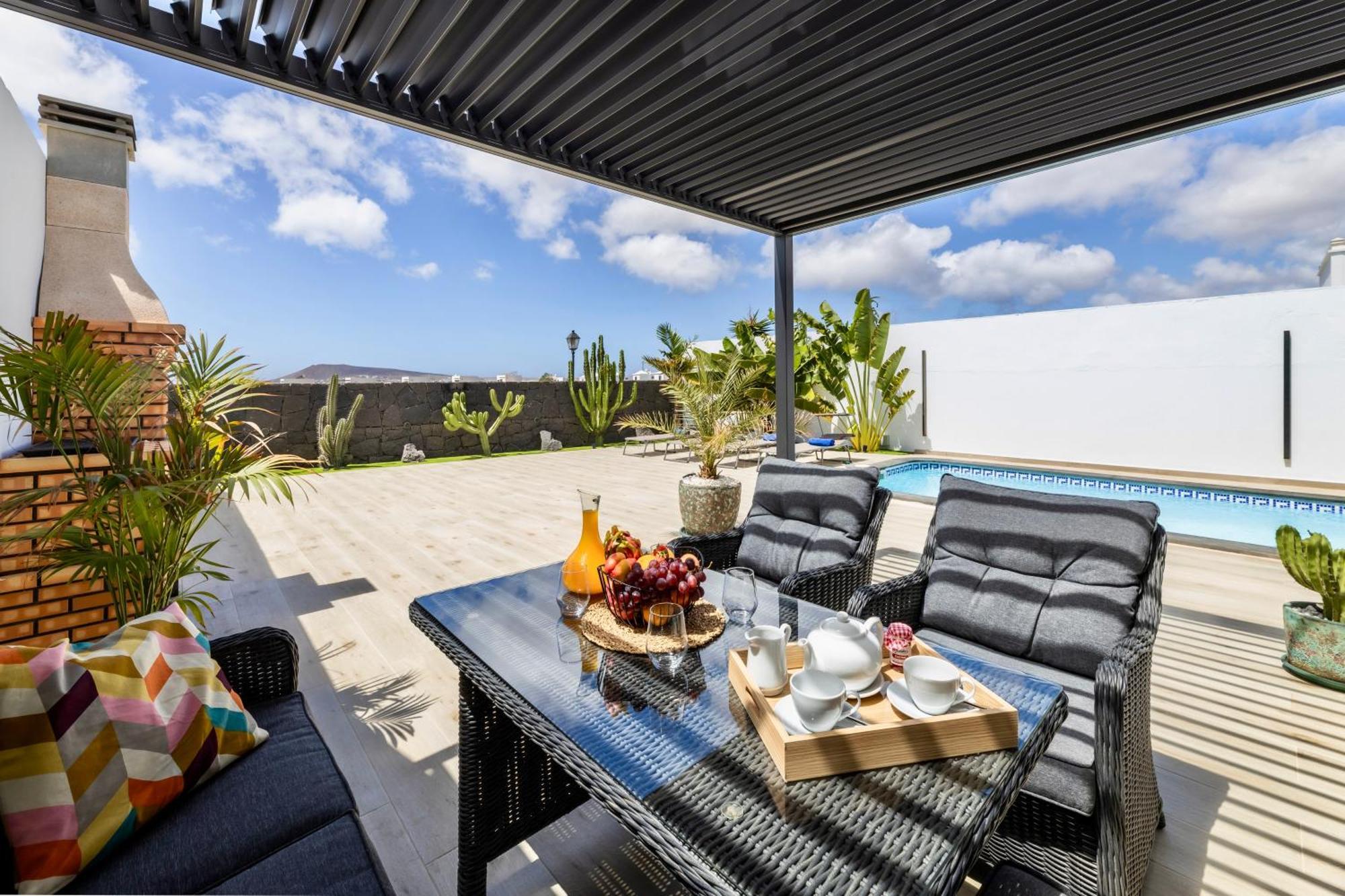 Villa Playa Blanca - Heated Pool, Aircon מראה חיצוני תמונה