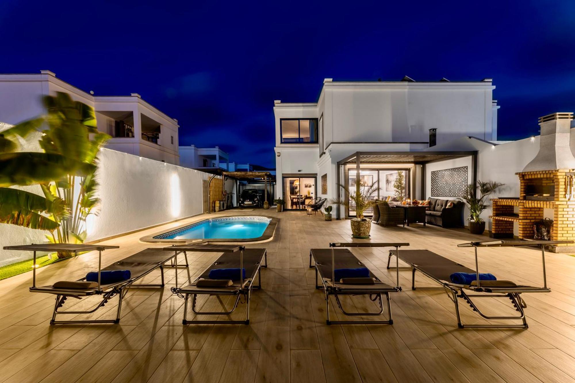 Villa Playa Blanca - Heated Pool, Aircon מראה חיצוני תמונה