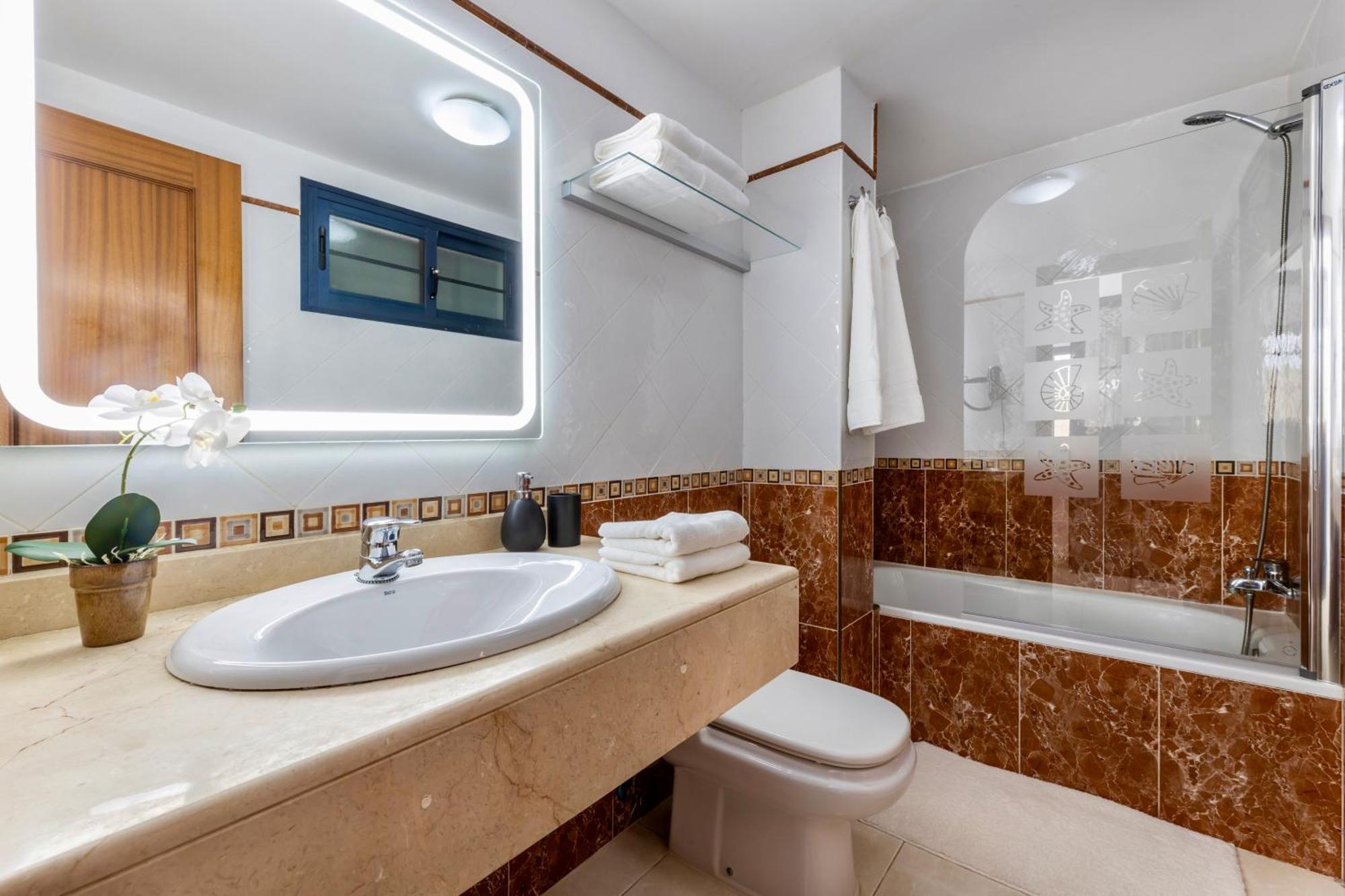 Villa Playa Blanca - Heated Pool, Aircon מראה חיצוני תמונה
